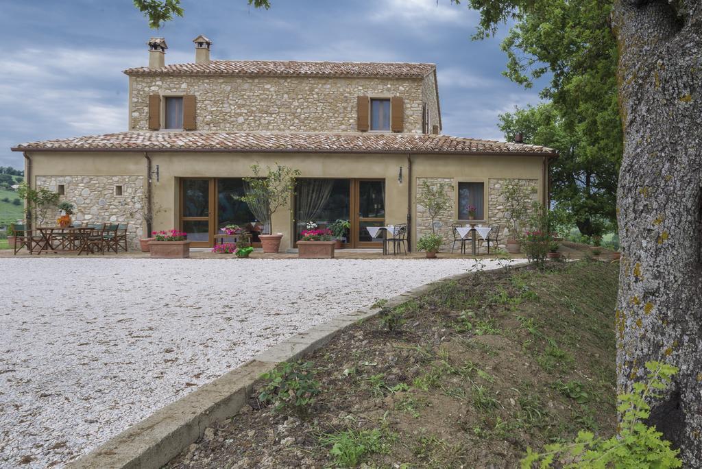 Agriturismo Ca' Maggio Sasso Feltrio Ngoại thất bức ảnh